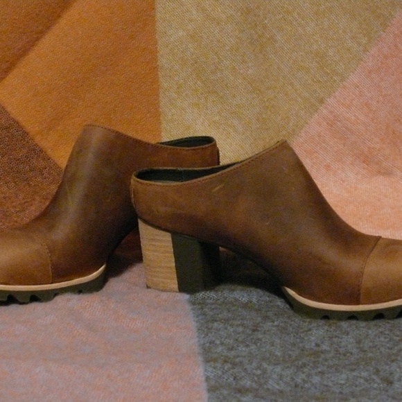 ❌ SOLD - Sorel Addington Leather Mule Size 6 in Elk - Picture 2 of 5